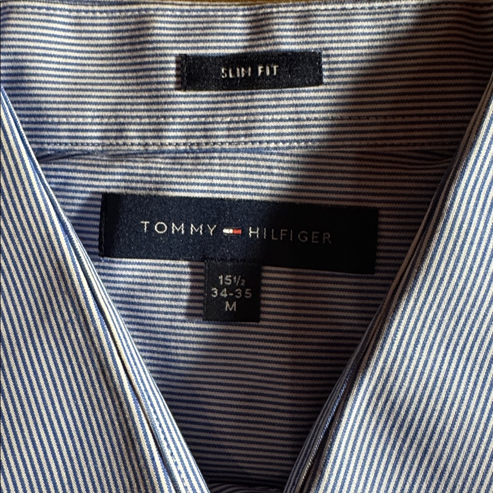 Classic Tommy Hilfiger “Slim Fit” men’s dress shirt